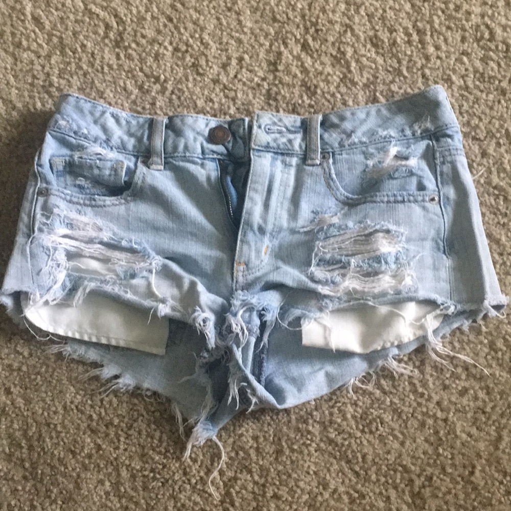 American Eagle Lightwash Distress Cut Offs